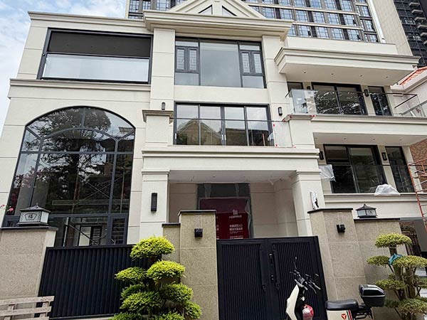 东莞市上誉金鑫福门窗科技有限公司-断桥窗户