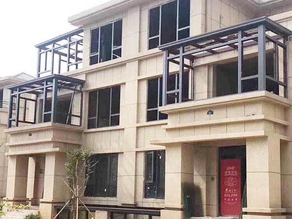 东莞市上誉金鑫福门窗科技有限公司-断桥窗户