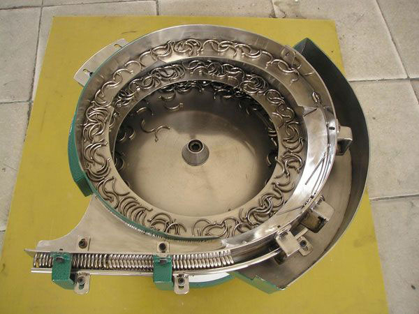 五金类振动盘系列