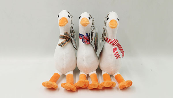 毛绒公仔是如何制作的？