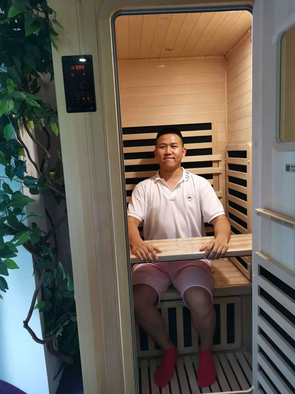 蔡先生与君康能阳光屋