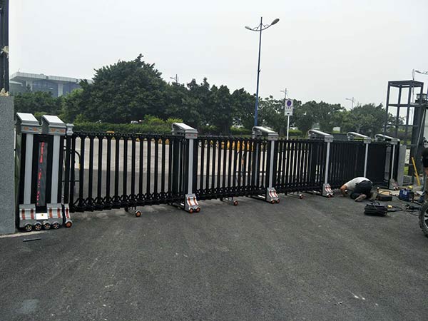 深圳福永深中通道项目部