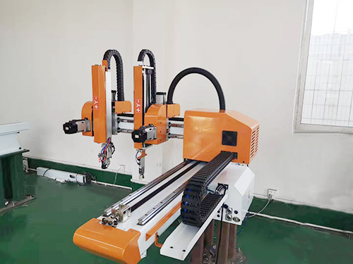 三轴单截机械手