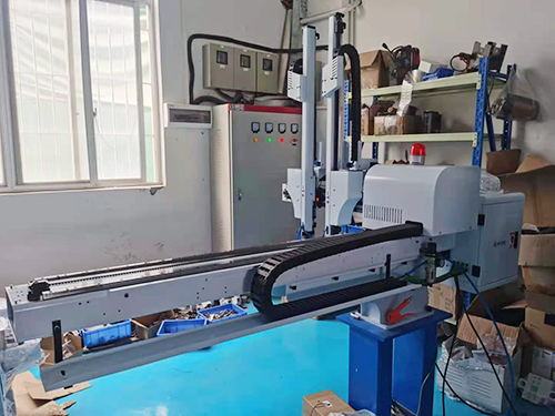 五轴双臂双节机械手