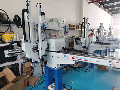 五轴双臂双节机械手