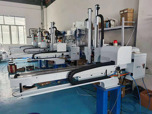 五轴双臂双节机械手