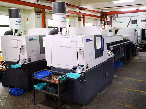 数控车床油雾回收器安...