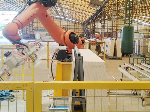 KUKA C4  陶...