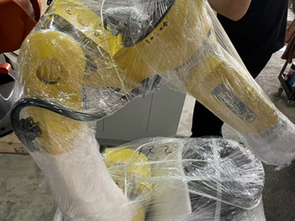 2016 FANUC...