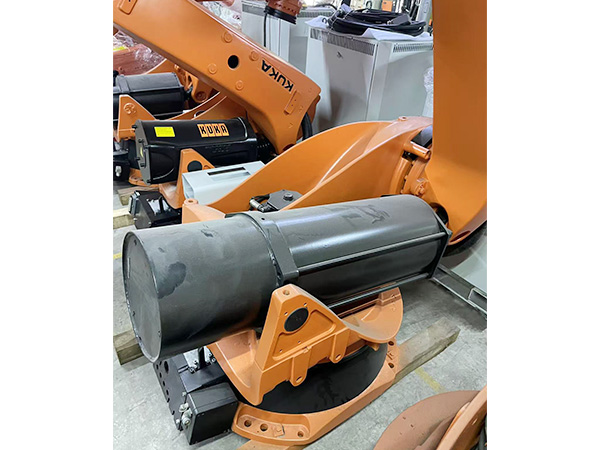 2017 KUKA ...