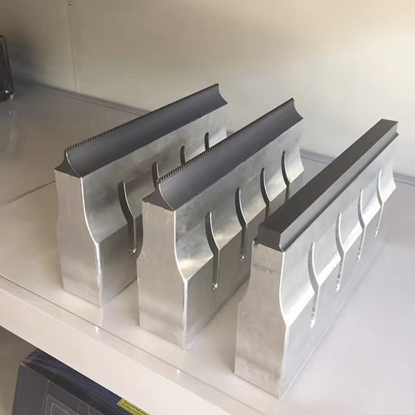 超声波模具