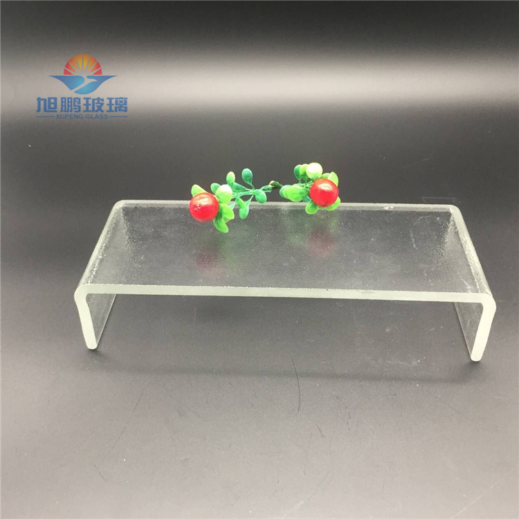 U型钢化超白玻璃用于建筑幕墙