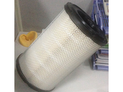 空气滤清器