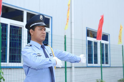 为什么一些单位要使用保安公司的保安