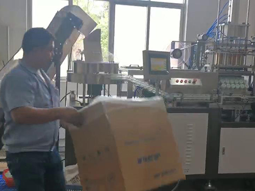 1出十二五加仑贴膜机