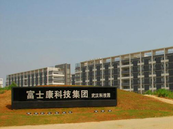 富士康机箱铆接案例