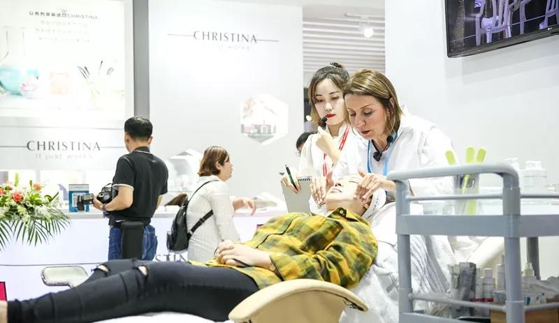 昕妍老师带你共睹2019深圳国际大健康美丽产业博览会！