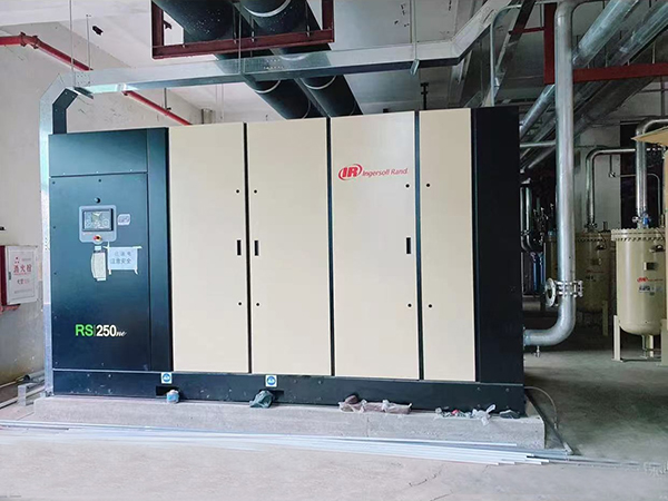 IR 空压站房现场照...