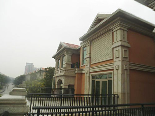 深圳峰景别墅改建加固...