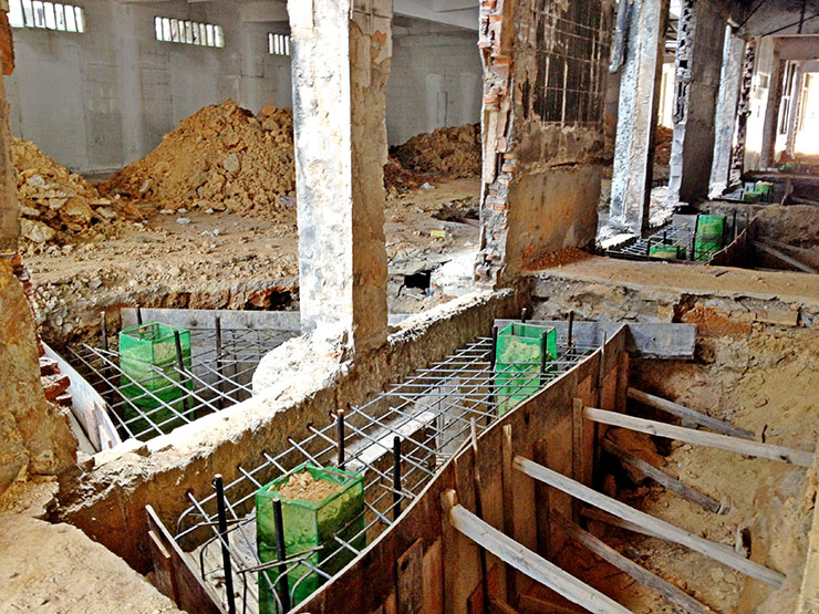 中青建筑基础加固