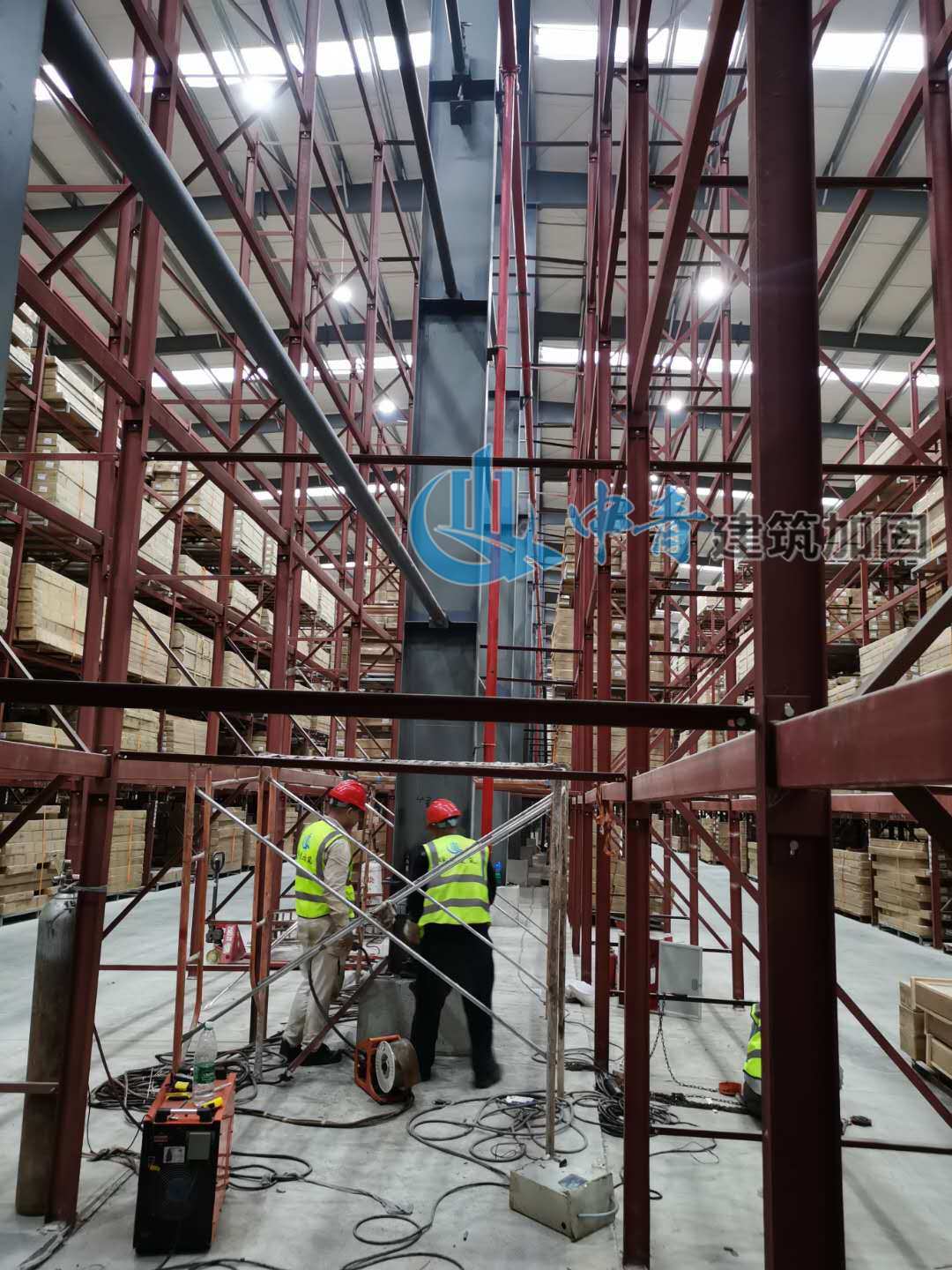 钢结构仓库加固