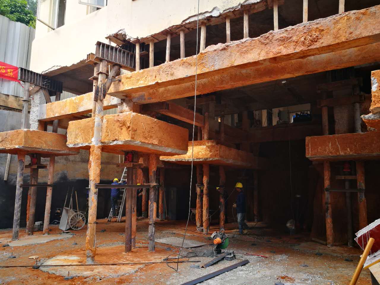 房屋加固改造_广东胜特建筑加固公司