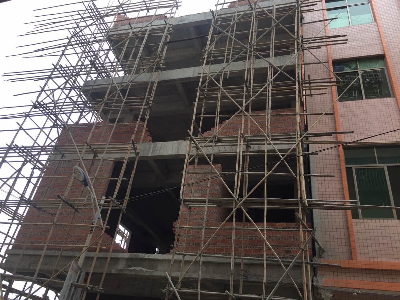 纠偏加固_中青建筑加固