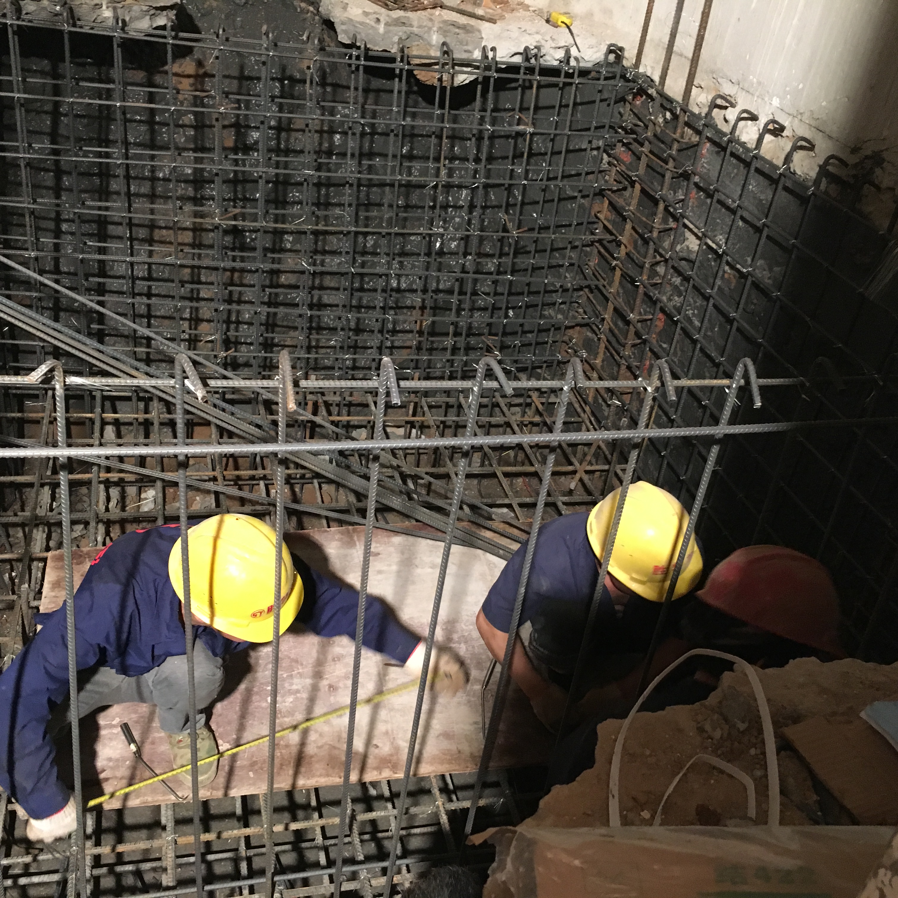 讲述碳纤维加固施工工艺