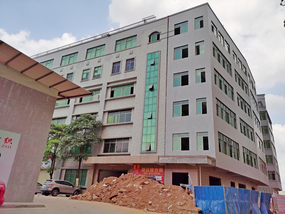 中青建筑加固采用顶升纠偏技术成功将楼歪歪“改斜归正”