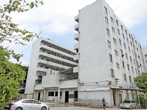 东莞明丰五金旧厂房宿...