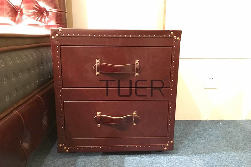 BT48 bedside cabinet