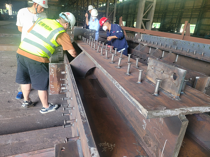 异性钢结构工厂检测现...