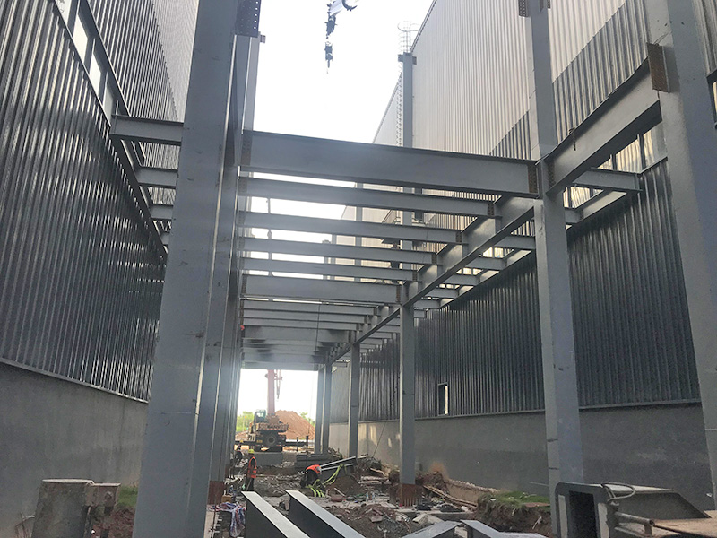 广州顺丰中转场钢结构...