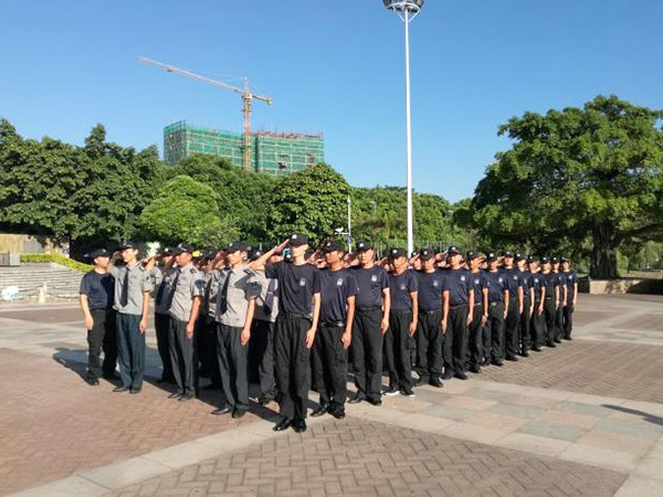 对片区保安员综合素质...