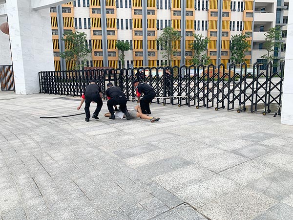 常平镇司马中学反恐演...