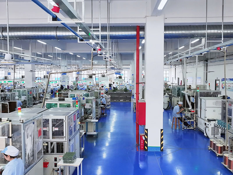 无刷生产车间