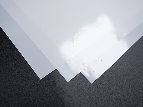 The component material of the release film