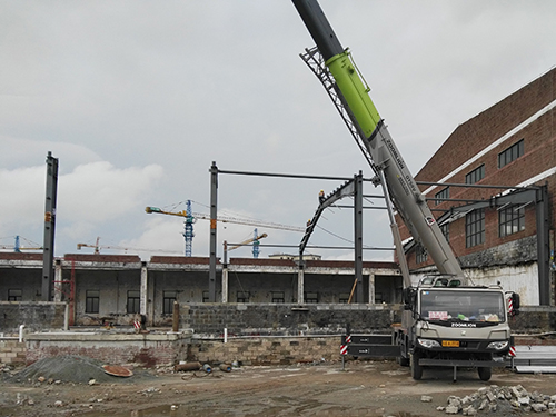 珠海钢结构仓库吊装