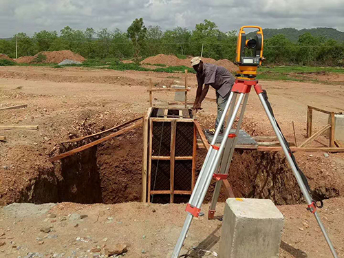 钢结构出口马里基础安装
