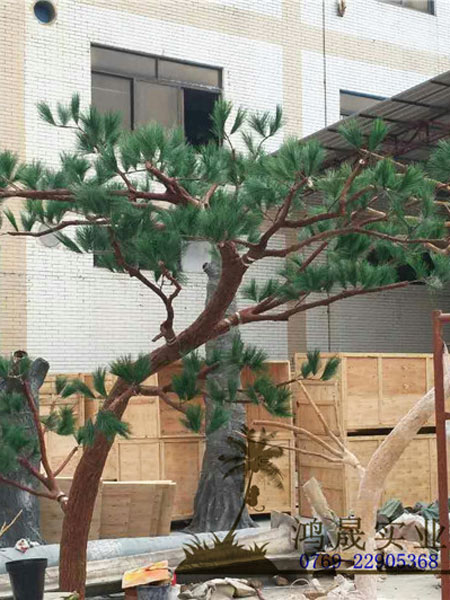 仿真迎客松树