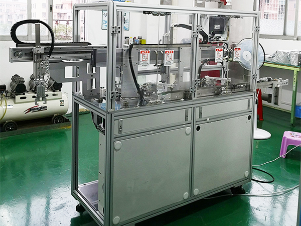 定子焊接自动搬运机