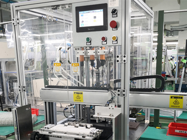 自動ロックネジ機