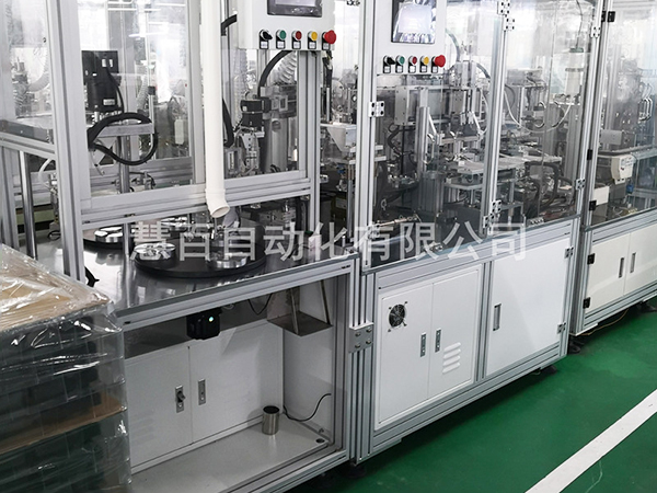 ファン自動印刷放熱ペースト組立+半田搬送