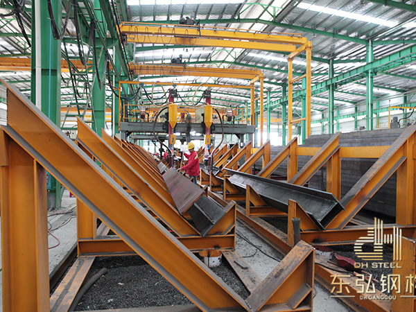 门架自动埋弧焊