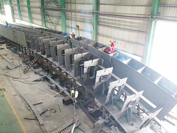 拱桥梁构件制作