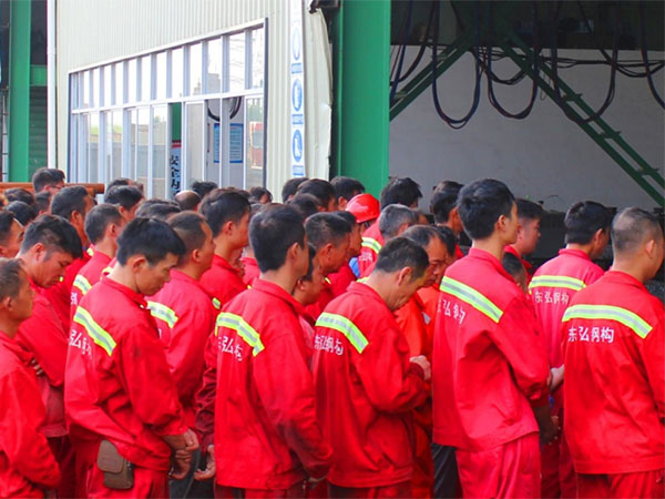 安全、质量管控周例会