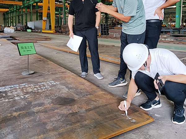 钢板检测定位取材