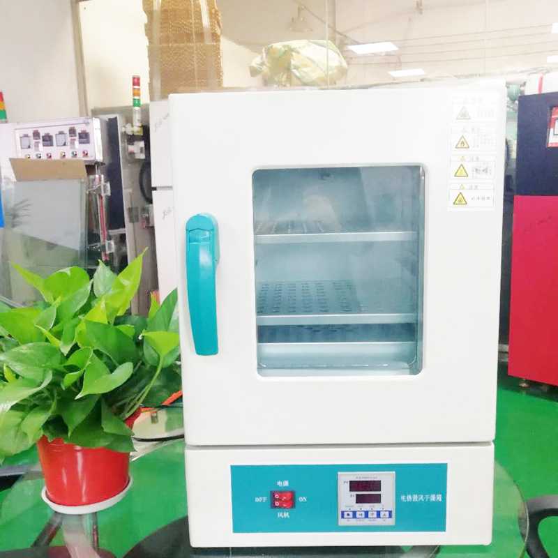试验烤箱