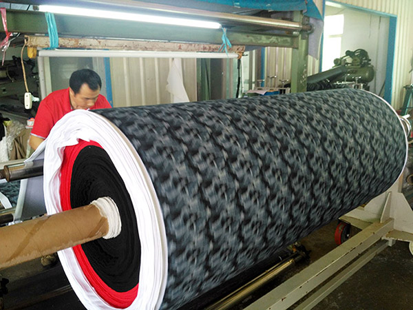 牛仔布复合网纱客户