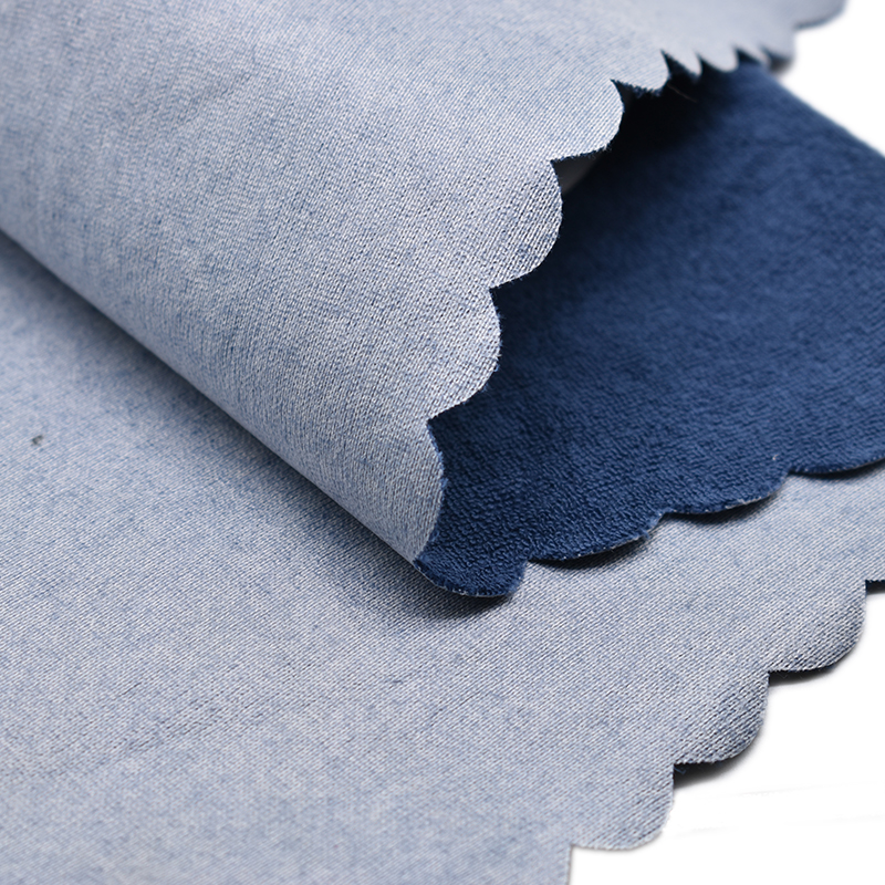 舒适护理口水巾用​毛巾布复合TPU膜让宝宝衣着更整洁-金凤桥复合厂家